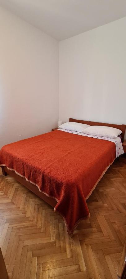 Apartments Jele Baska  Exterior photo
