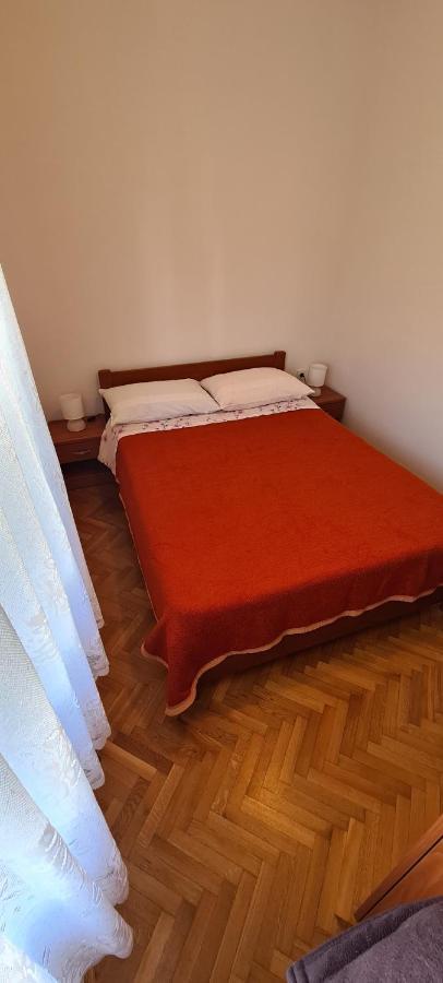 Apartments Jele Baska  Exterior photo